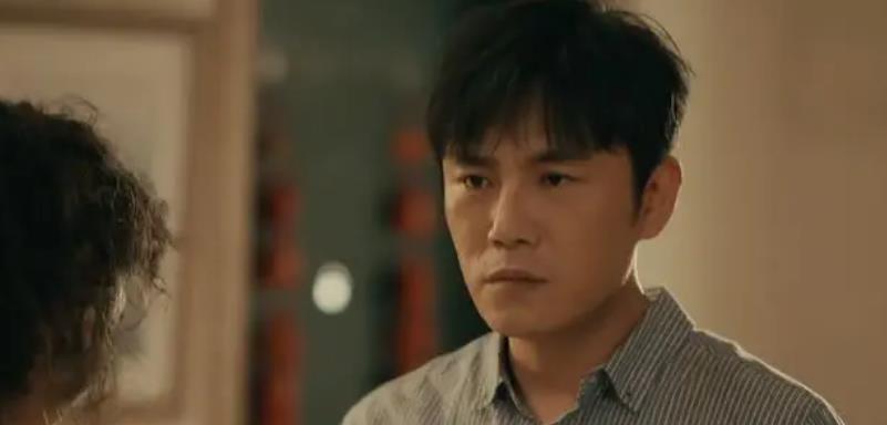 央视|《亲爱的小孩》两极分化，网友和央视吵起来了，直言：评价水平低