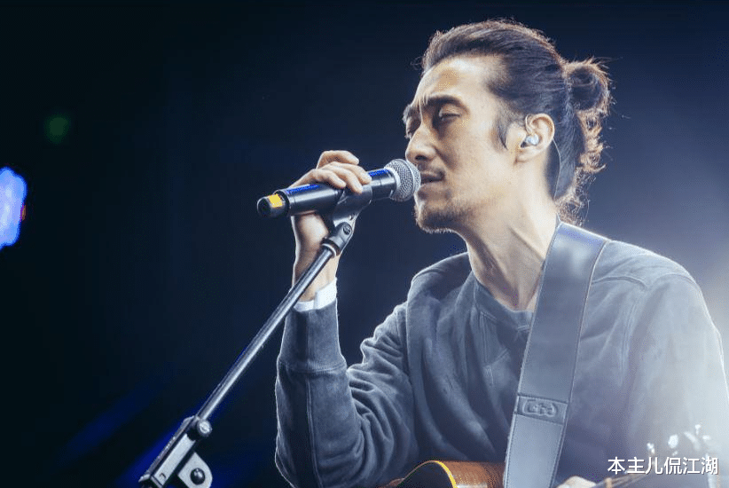 牛群|26岁爆红的满江，走到今天，也算是如愿以偿了