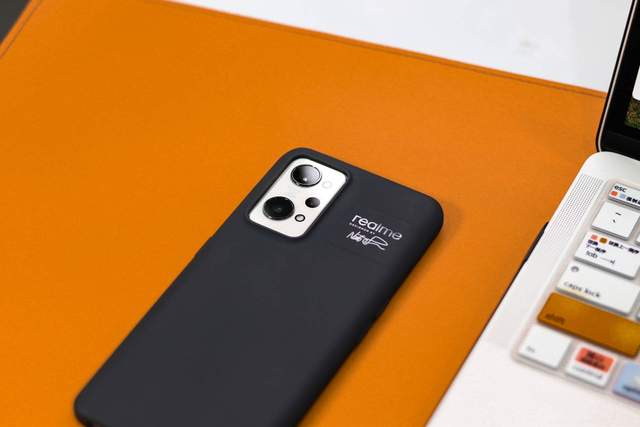 realme|realme 真我GT2:一张“纸”的艺术之旅,更全面的3000元顶配