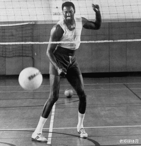 篮球|同样是顶级篮球联赛，为何NBA球员容易跟腱断裂 CBA却很少