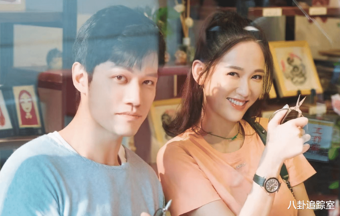 陈乔恩|43岁陈乔恩官宣怀孕？小腹隆起孕味十足，艾伦熟练用手抚摸其腹部