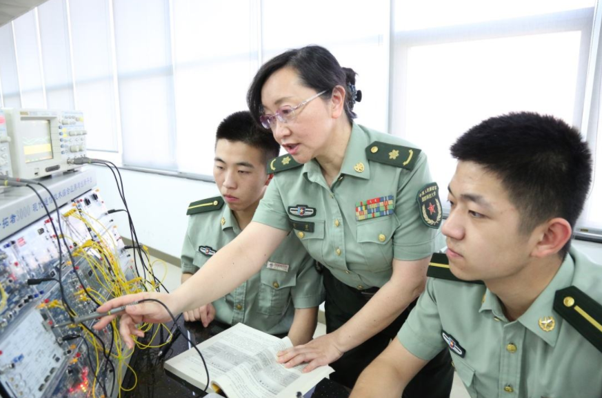 招聘|国防科技大学公开招聘，符合条件即可成为讲师，起步年薪约15万