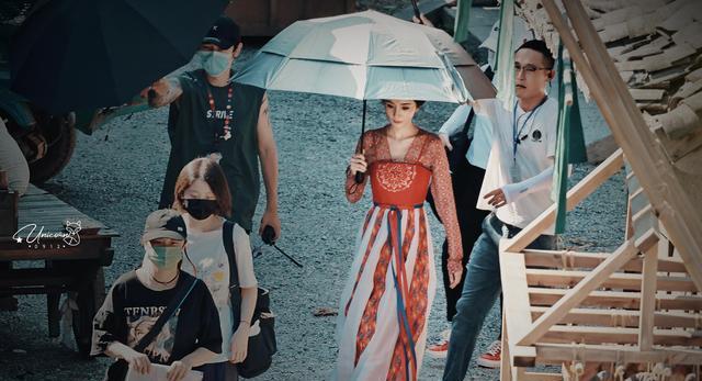 刘诗诗|85花再次撑起古偶剧，路透大饱眼福，拍摄过程却一波三折