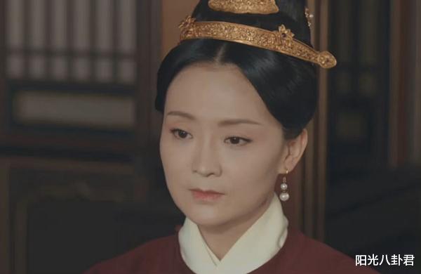 香港小姐|还债、卖货、没地位,高调嫁给富豪的内地女星们,远不如表面风光