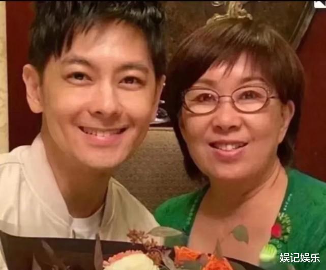 林志颖|台媒曝林志颖“救命恩人”收到答谢礼:24杯手摇饮加21箱饮料