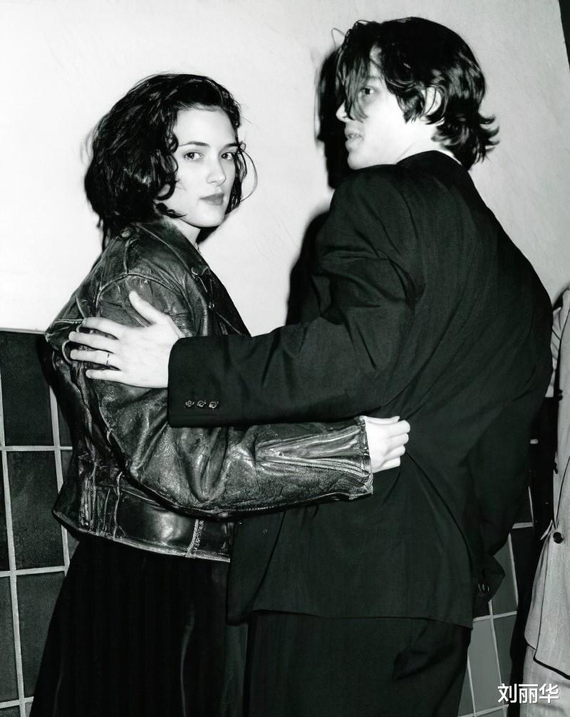 薇诺娜|“我愿意为她而死”：德普与薇诺娜的疯狂爱情，堪称20世纪最虐心