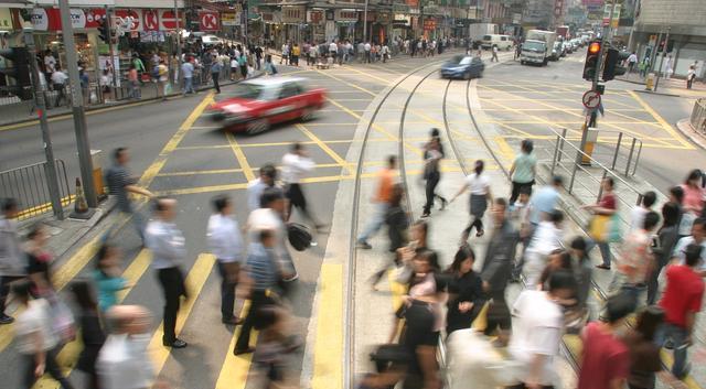 职场故事|年前问大家借钱,然后玩失踪,职场上遇到这种同事,你会怎么办?