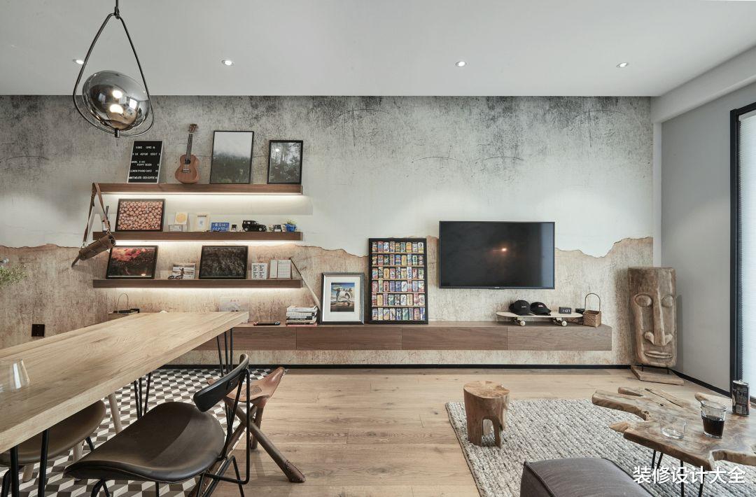 89㎡个性混搭工业风小户型，“破旧的”电视背景墙，很帅气！