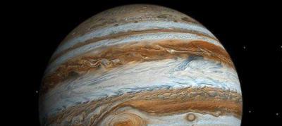太阳系的行星,从宇宙中看“五彩缤纷”!为何会呈现不同的颜色?