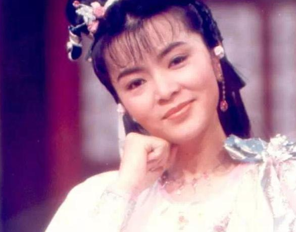 周润发|曾让刘德华深深迷恋,周润发曾为她自杀,今59岁单身无子嗣