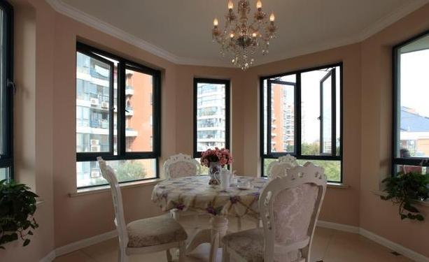 欧式风的新房简装不做吊顶，光硬装就16万，亲戚笑话人傻钱多