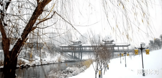 昆明|21年女子跳过中介和房主签约,拒绝支付中介费,称:想钱想疯了?