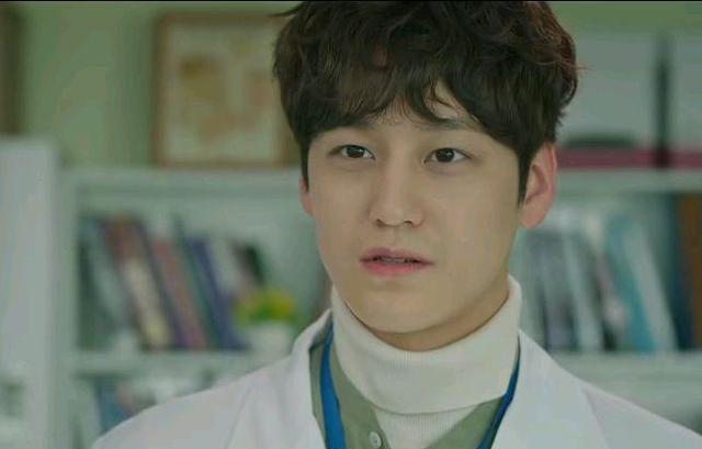 幽灵医生|友情爱情双收!《幽灵医生》大结局,车英民和高胜卓CP感满满