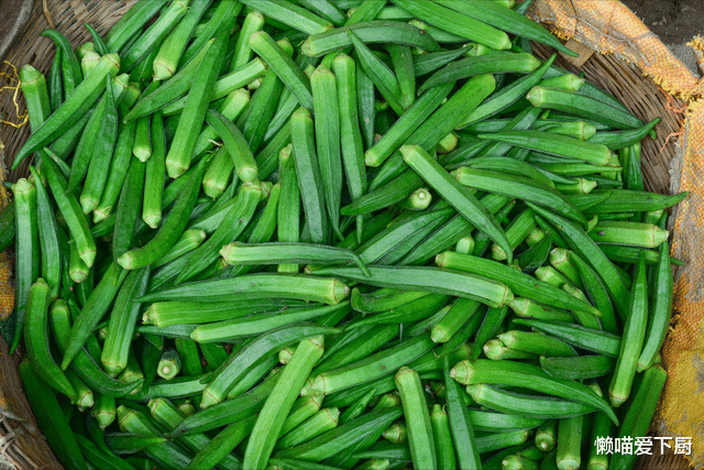 秋天“燥热”重,建议:少吃2物,多吃3菜1汤,降燥解热又营养