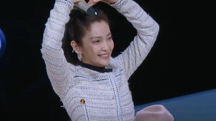 芒果台|累计播放量破13亿，连夺7个日冠军，芒果台又开创了国综先例