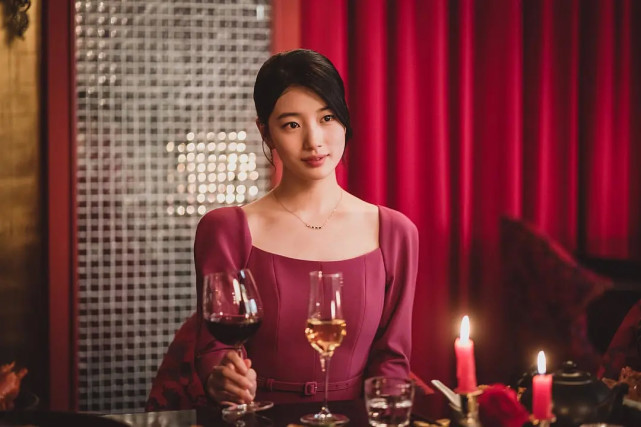 求职|韩剧安娜：裴秀智新剧，谎言换来的生活不快乐，却也不能回头