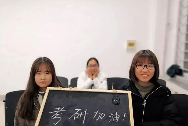 课堂教学|女研究生越来越多，公务员也是女性居多，为什么会出现这种现象？