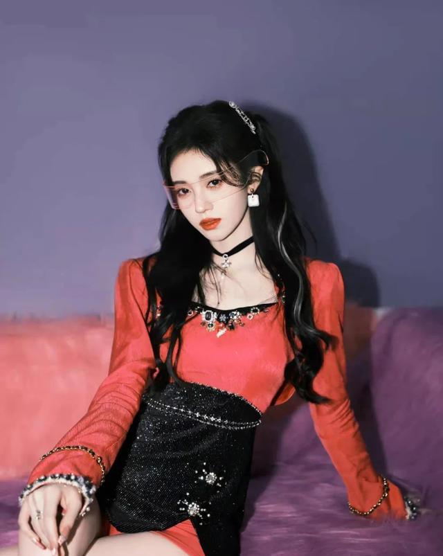 郭碧婷|6位女星的五官和脸,热巴左脸凹陷,郭碧婷左右脸不对称