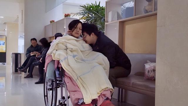 2015年,26岁癌症晚期孕妇,冒死为丈夫生子,去世4年后丈夫再婚