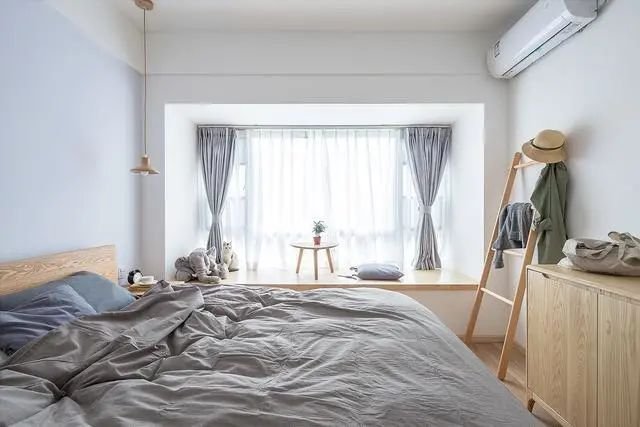 房子再小,这几个地方打上柜子,等于多了10㎡的储物间