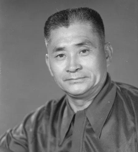 姜文|演了一辈子坏人方化身心受挫，姜文理解给予正面形象未能亲眼看见