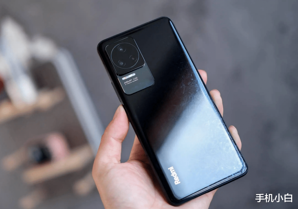 摩托罗拉|“6.18”换手机优选这3款，性能强有质感，价格从高到低选哪款？