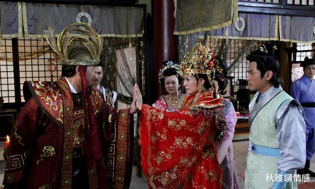 王允|《薛平贵与王宝钏》：10年后才懂，王宝钏的爱情，坑了父母又坑己