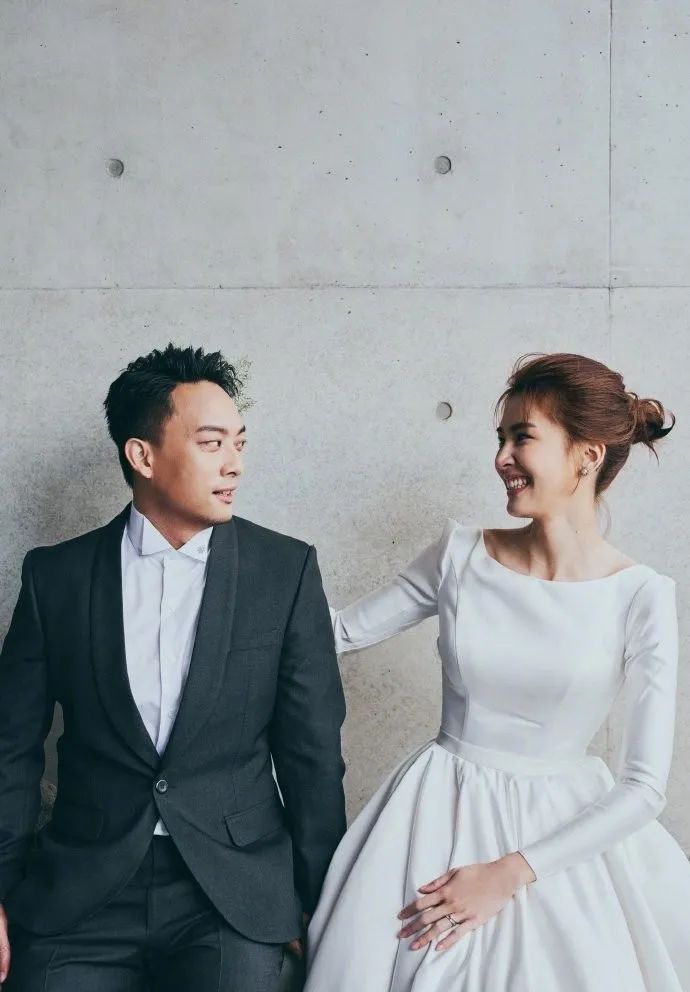 曾沛慈|官宣！与男方认识十多年，终于友情变爱情