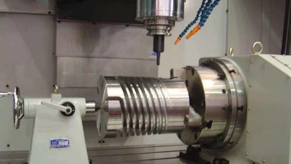 数控加工中的刀具补偿