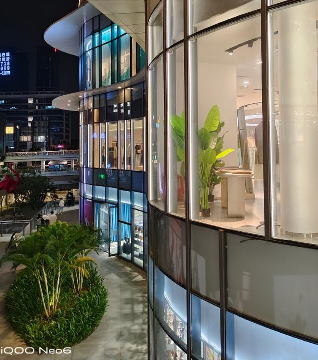 游戏手机|iQOO Neo6深度体验:不是游戏手机胜似游戏手机