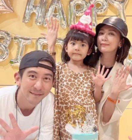 范丞丞|修杰楷为小女儿庆生,3个女儿颜值差别大,贾静雯与孩子似姐妹