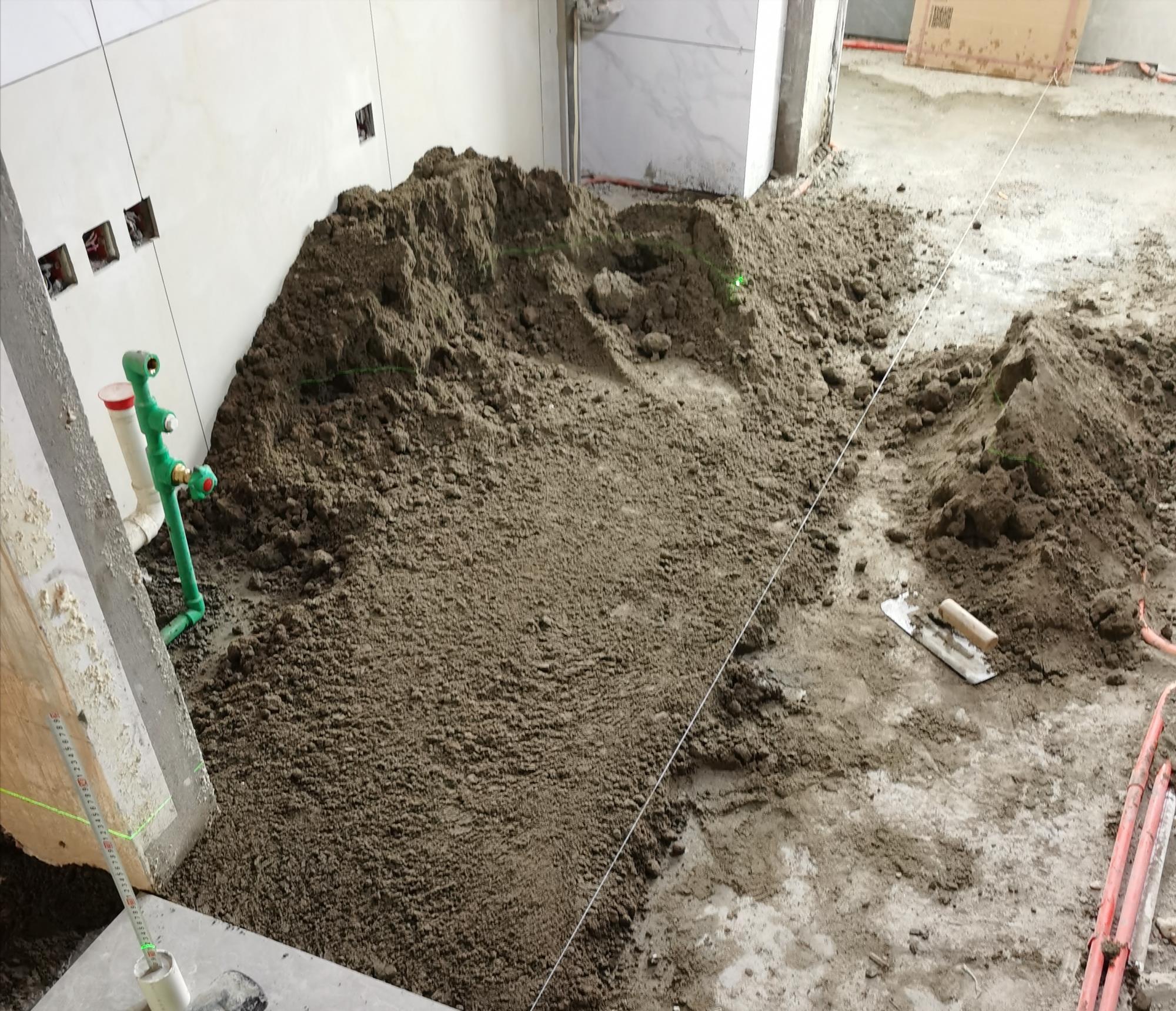 想把地砖铺好,铺贴方法很重要,3个步骤是其中的关键