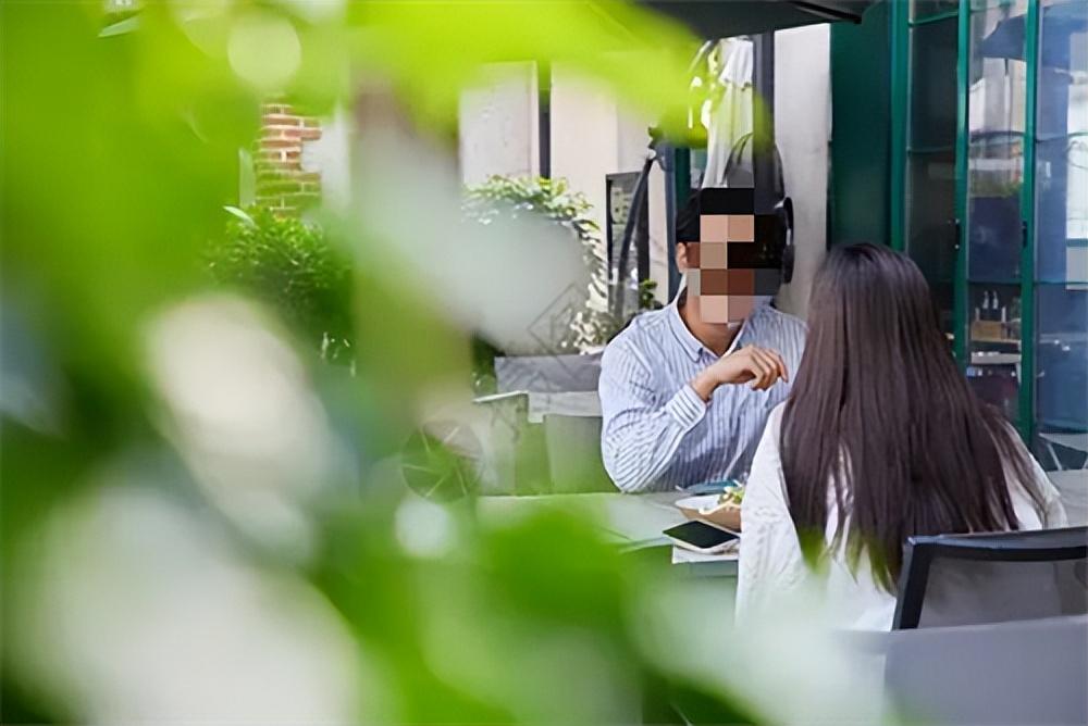 案例 四川一小伙在女白领饮料中下催情水:只是好奇她会有啥反应