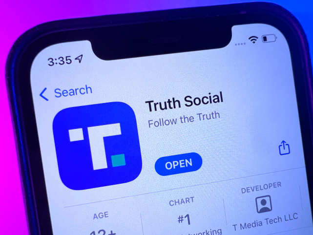 社交|美媒：推出“真实社交”APP难获成功，特朗普责怪谷歌公司