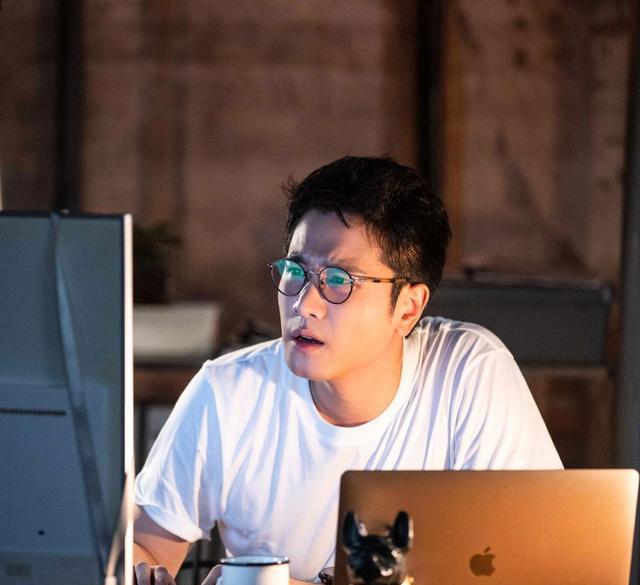 |一部高评分下饭的都市职场甜宠剧来了,帅气男爱上飒爽女!