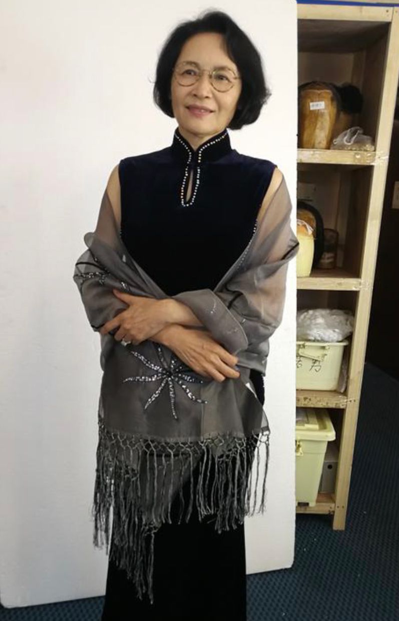 债权人 真正能优雅到老的女人：衣不花，发不长，背不驼，人人都夸气质好
