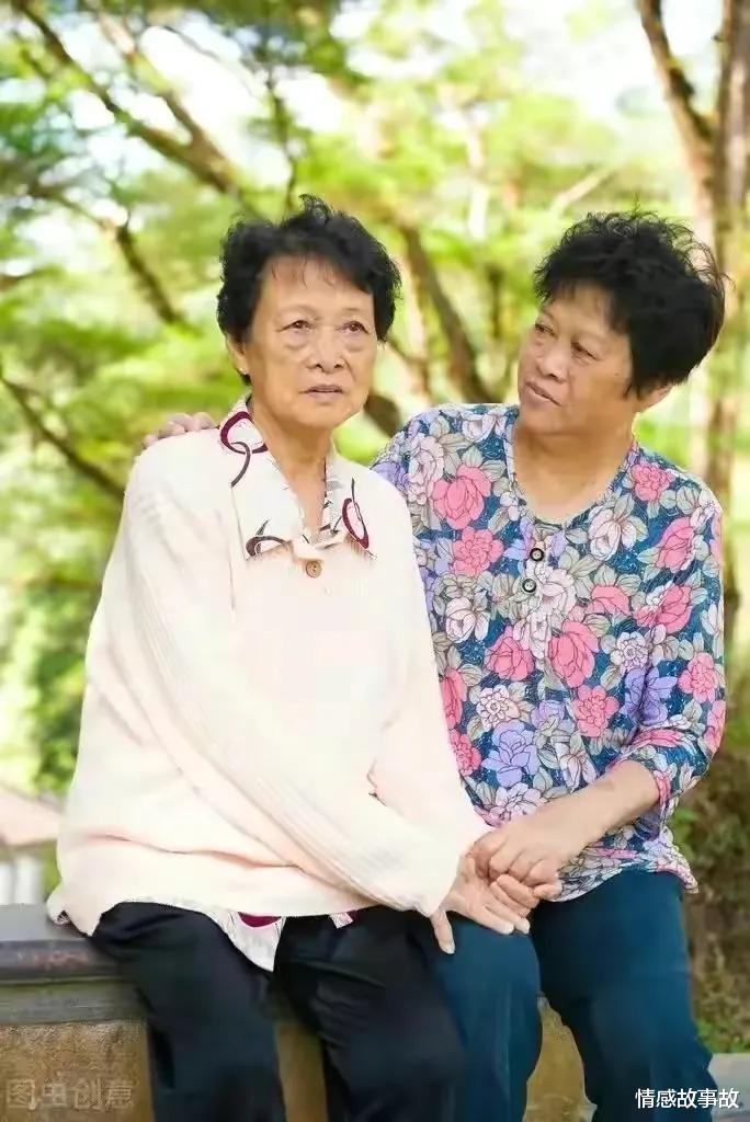 老伴离开后,还活着的老人会伤心难过吗?3个过来老人说出内心话