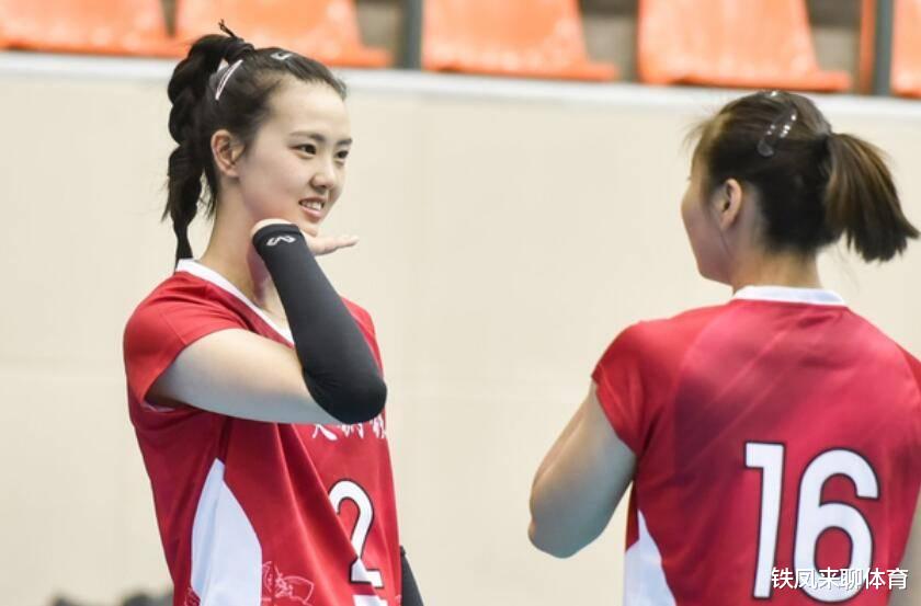王云蕗|女排重用王云蕗原因揭晓！球迷第二次发声，这回说了真话