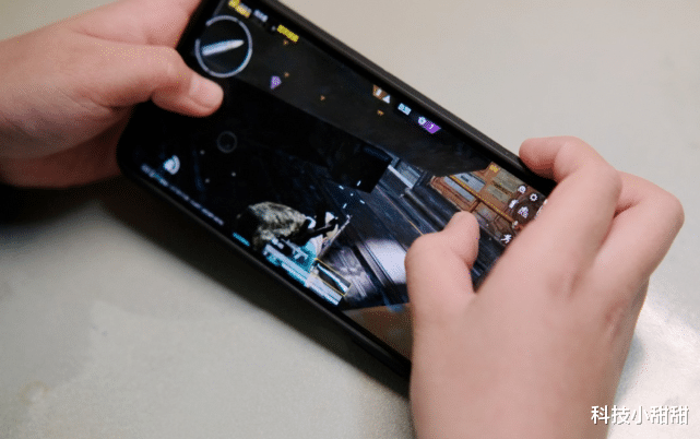 红米手机|2亿像素+210W极充+类钻屏幕,你相信只卖2269元吗?红米“真香”