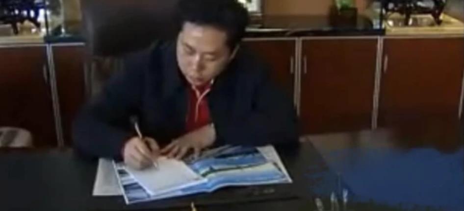 纪实福建穷小子75元创业,成亿万富豪后惨遭破产,为何守财难?