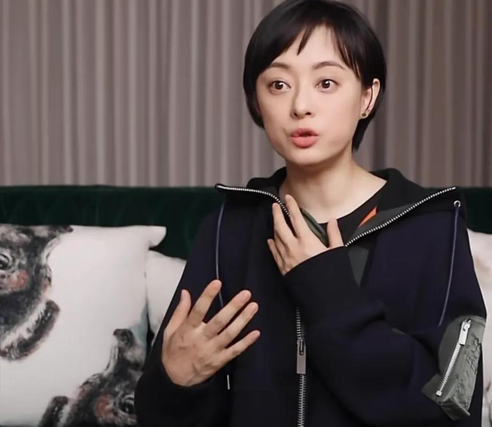 孙俪|39岁孙俪变化有点大，眼球突出双腮显鼓，网友担心她患上“甲亢”