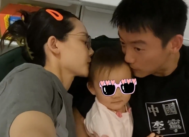 苗苗|郑恺老婆被吐槽是生子机器，知情人曝婆婆不支持要二胎，是苗苗想生