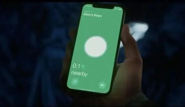 Air Tag|苹果新机陷“跟踪门”:女子深夜被陌生人监视5小时!