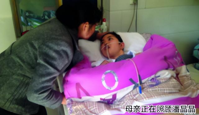 14年安徽投毒案,前妻与丈夫出轨的情人成闺蜜,不料善良换来恶毒