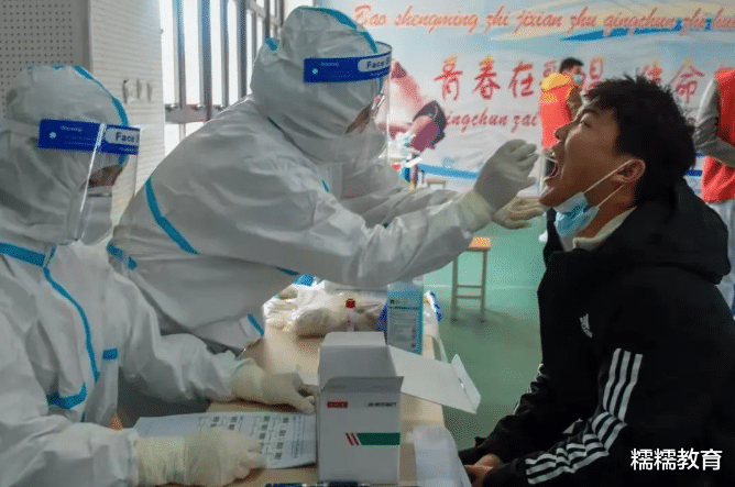 高校|高校学生放假如何回家，各个学校有办法，有所高校为学生包飞机