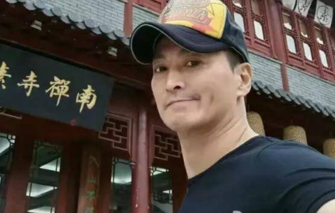 43岁保姆自述:雇主每月给我9000工资,却要求我每天给她洗脚