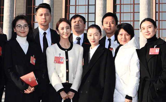 祝卿好|杨颖遭冷眼，李小璐忙着当网红，4位离婚的一线女星，境遇大不同