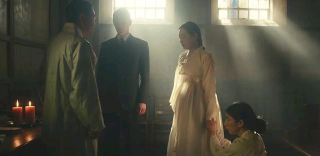 李敏镐|卢尚贤比李敏镐更圈粉，《柏青哥》第4集：牧师接盘怀孕后的善慈