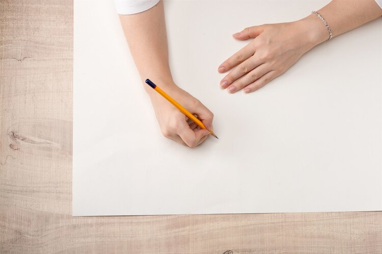 颈椎病|一和别人吵架就手抖、心慌、说话不利索、是害怕还是生病了?