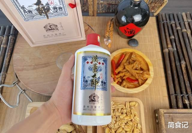 超市4款白酒中的小透明,因长相不被酒友喜欢,行家却偷着囤